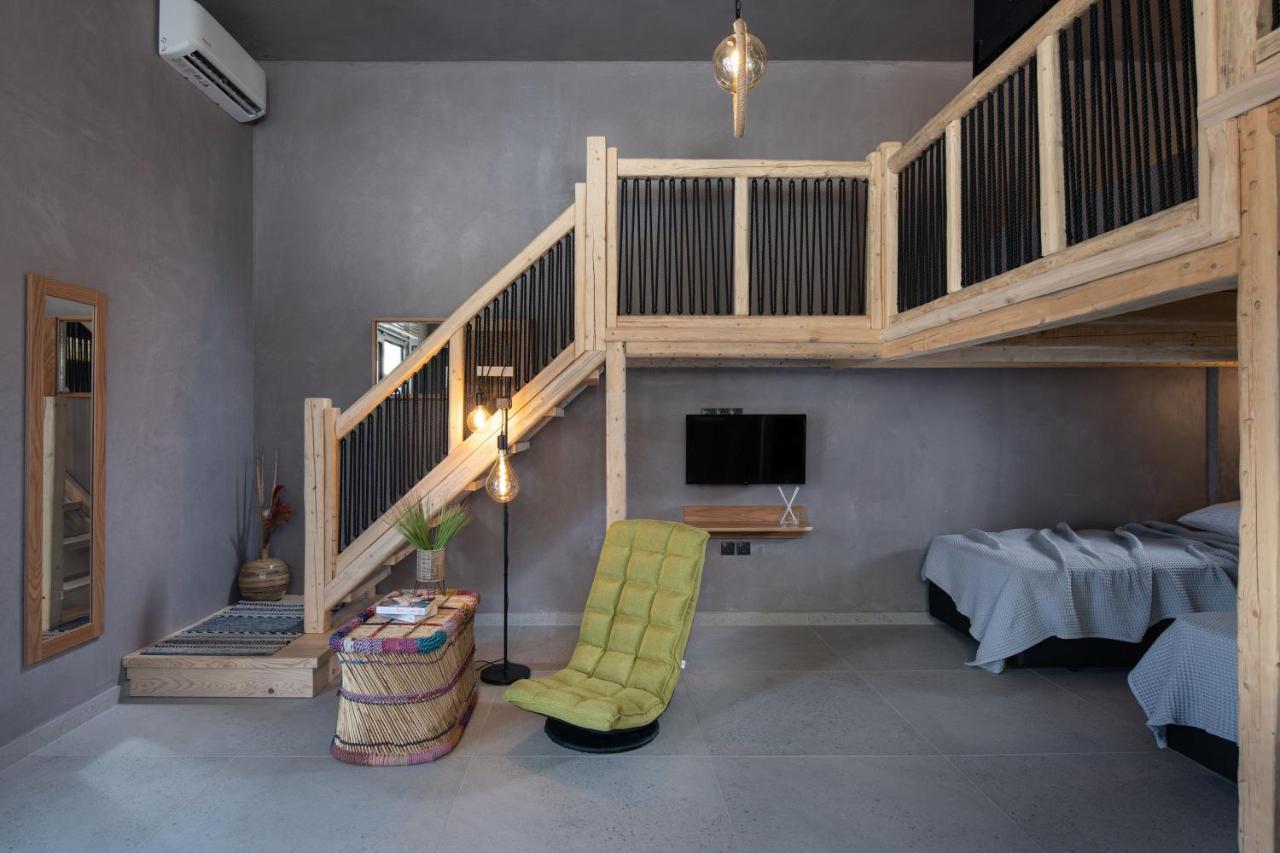 County Court Tatil Evi Sykia